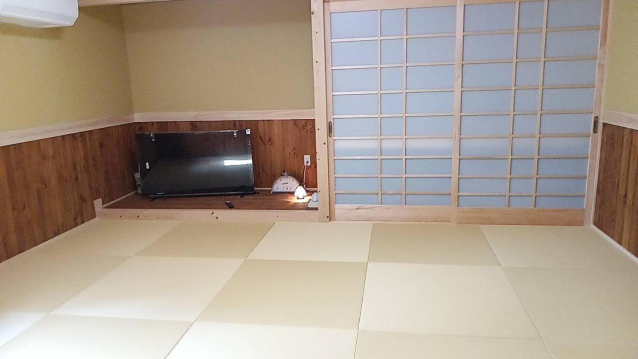 まるごや 船でしか行けない離島の一棟貸し宿 Hinase Buitenkant foto